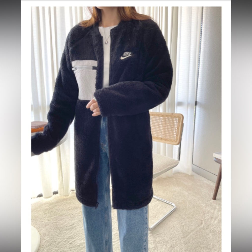 Nike Black and White Fleece Jacket